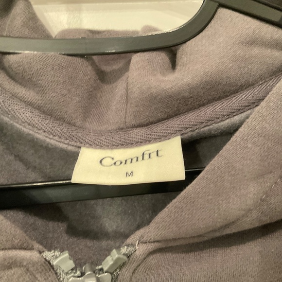 #0459 NWT COMFRT ZIP UP HOODIE COLOR: GRAY SIZE: MEDIUM - Picture 2 of 3